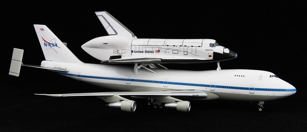 Aviao Boeing 747 SCA And Space Shuttle 04863 REVELL ALEMA