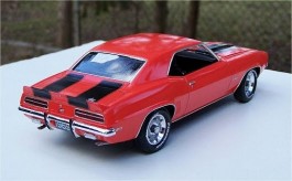 Carro Chevy Camaro Z-28 R/S 1969 - 2 em 1    17457 REVELL